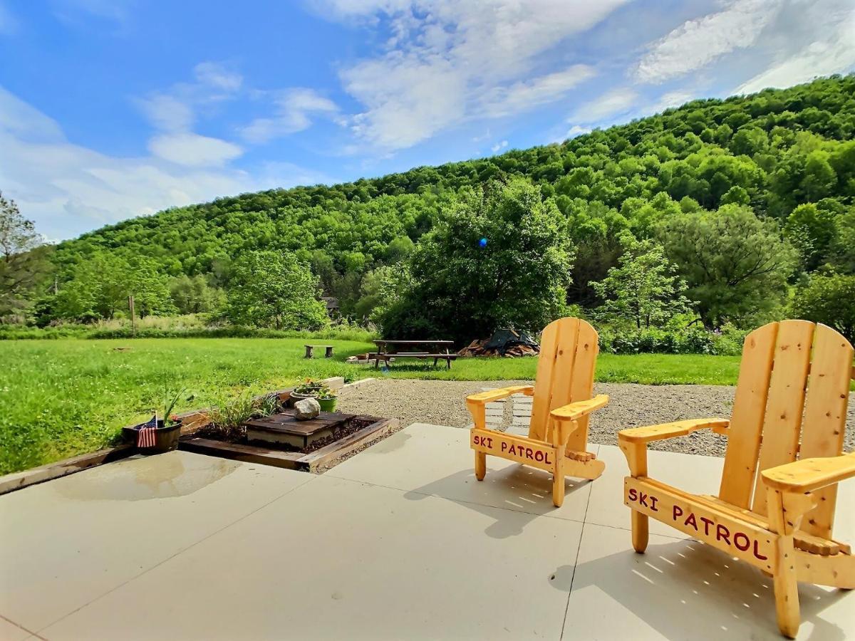 The Maples Apt - King Bed, Pet Friendly, Beautiful Views Ellicottville Ngoại thất bức ảnh
